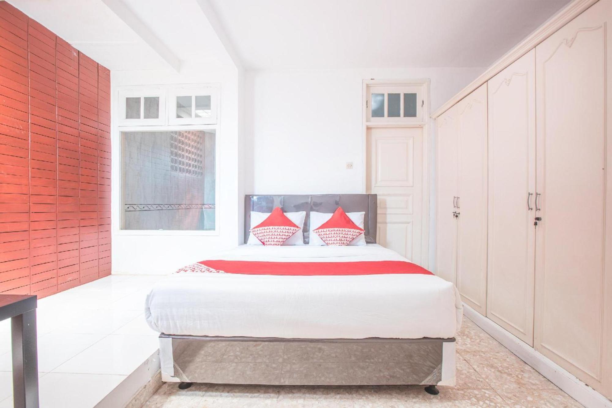 Capital O 332 Residence G17 Kemang Jakarta Buitenkant foto